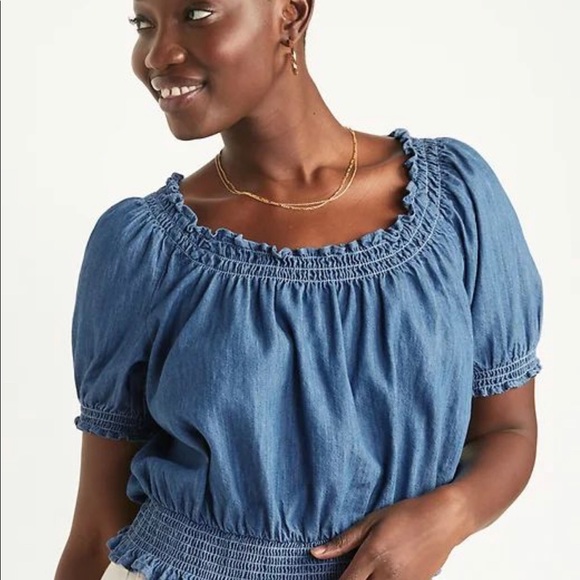 Old Navy Chambray Scoop Neck Top. Size large. - Picture 7 of 7